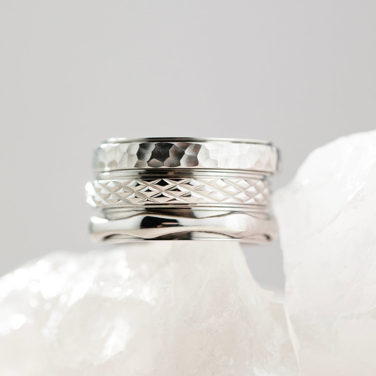Spinning Hammered Ring