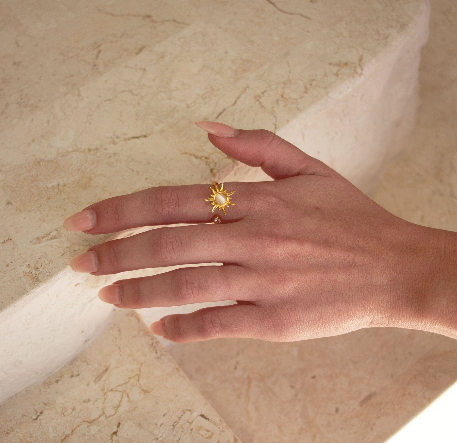 Raya Spinner Ring