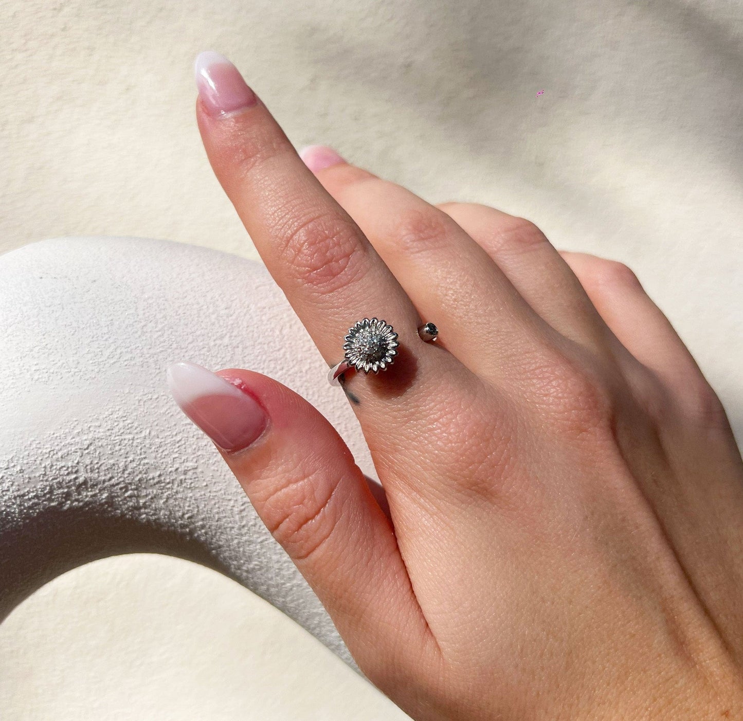 Silver Sunflow spinner ring