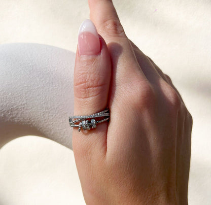 Serenity sliding ring