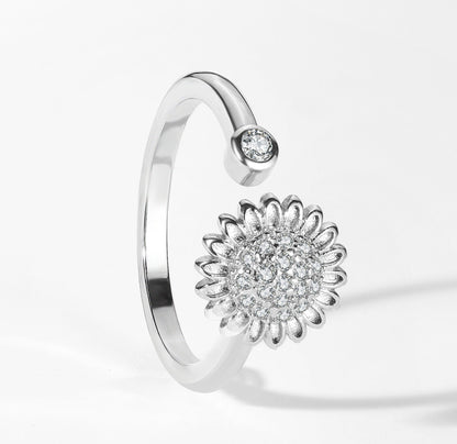 Silver Sunflow spinner ring