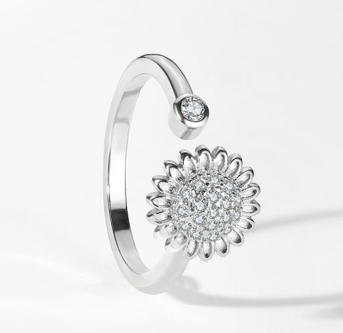 Silver Sunflow spinner ring